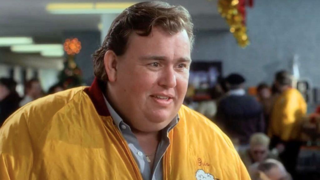 John Candy dans le rôle de Gus dans Home Alone