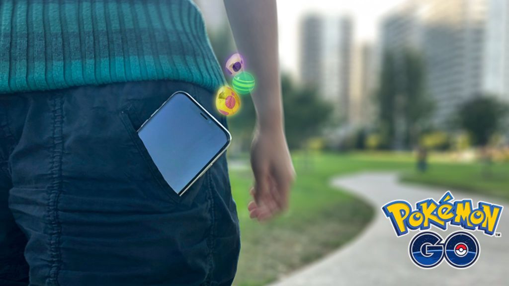 Photo montrant un téléphone en train d'incuber des œufs Pokémon dans Pokemon GO