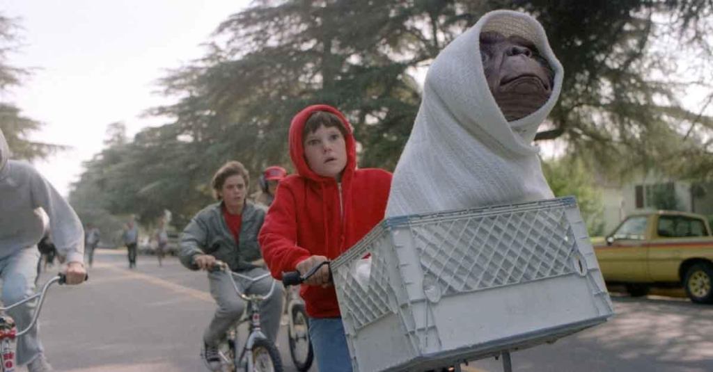 et-extra-terrestrial-henry-thomas.jpg